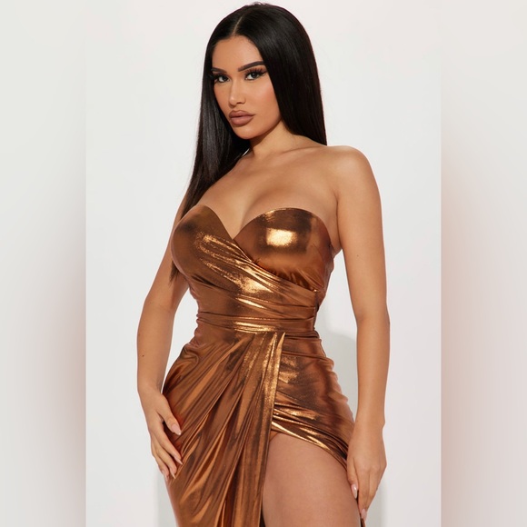 SOLD Fashion Nova Gold Gorgeous Sweetheart Neckline Copper Mermaid Dress - Picture 2 of 5